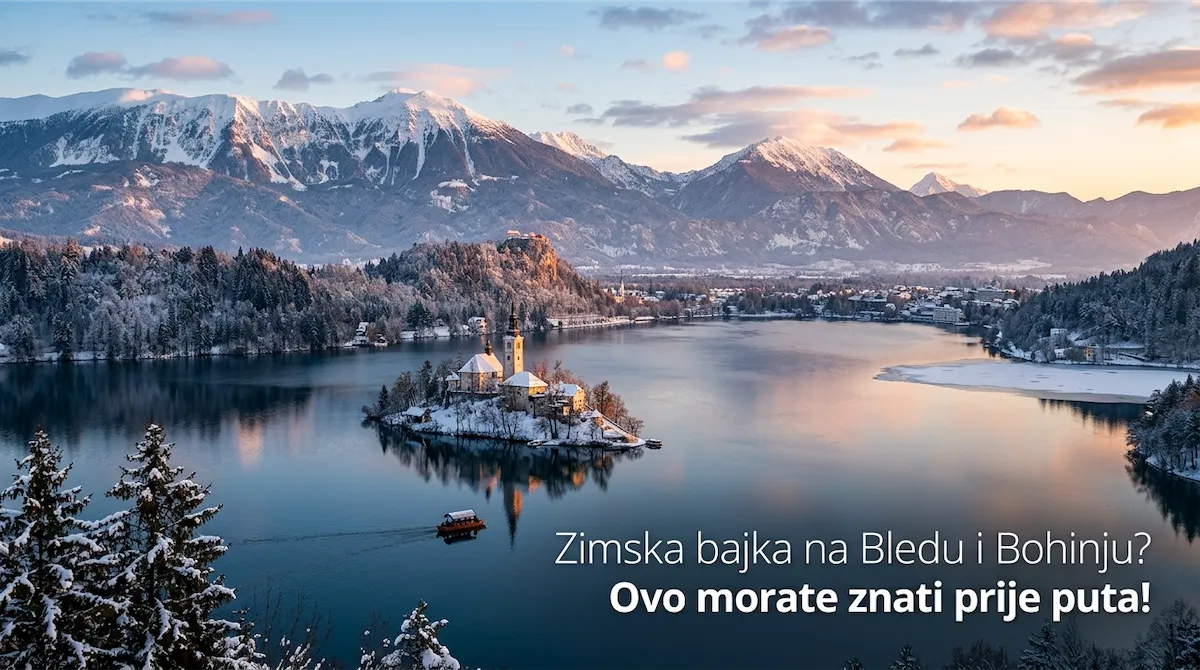 Zimska bajka na Bledskom jezeru s pogledom na otok i snježne planine u Sloveniji